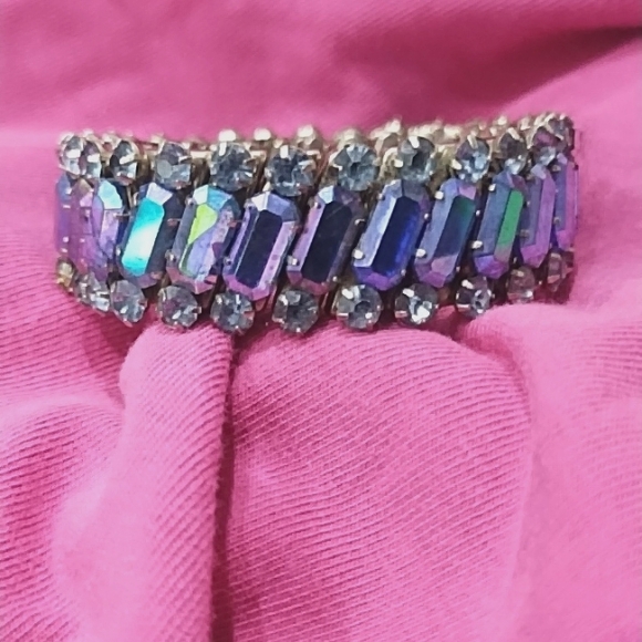 Vintage 10mm gemstones with accent runestones infinity bracelet Aurora borea - Picture 1 of 6